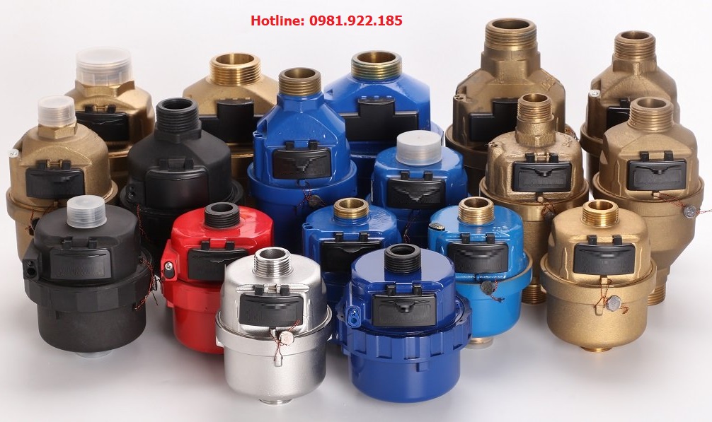 dong_ho_do_nuoc_sach_dang_dung_noi_ren