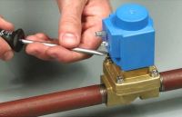 Tại sao van điện từ lại bị nóng?